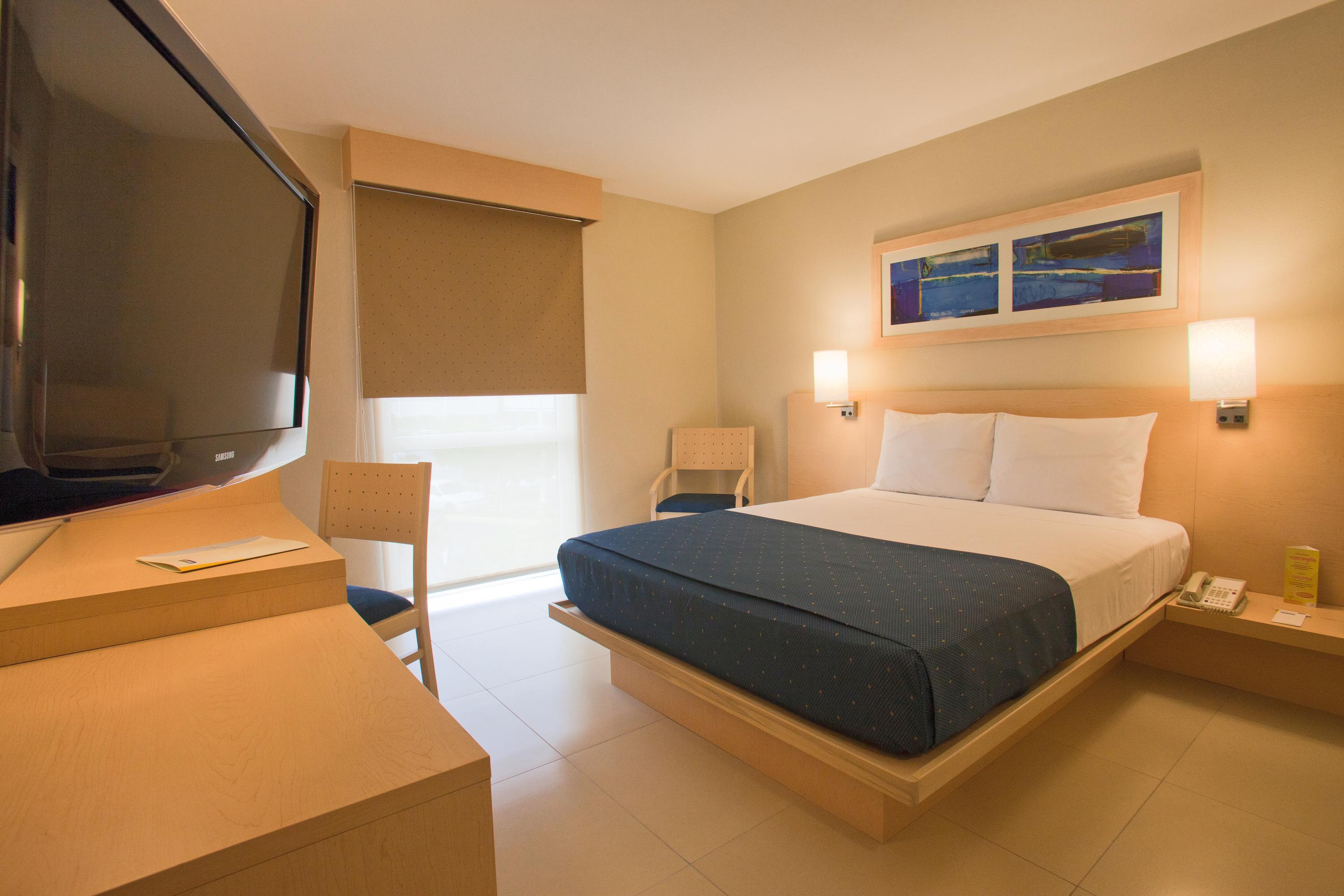 City Express By Marriott Ciudad Del Carmen Exterior photo
